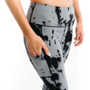 ZYIA Slate Oxidation Soft N Snug HI-RISE 7/8 24” Size 6-8